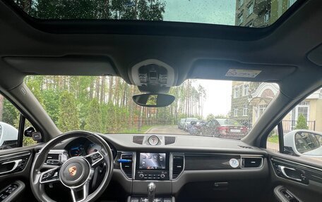Porsche Macan I рестайлинг, 2017 год, 4 000 000 рублей, 8 фотография