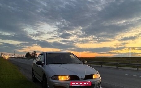 Mitsubishi Carisma I, 2002 год, 200 000 рублей, 9 фотография