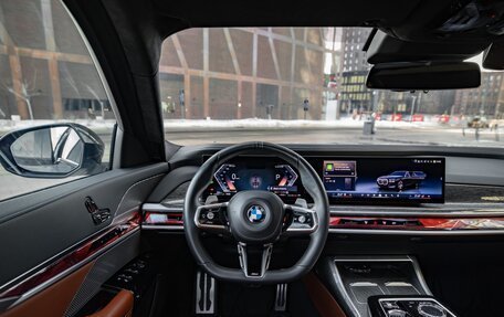 BMW 7 серия, 2023 год, 13 200 000 рублей, 35 фотография