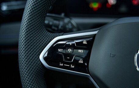 Volkswagen Tiguan, 2026 год, 4 749 900 рублей, 23 фотография