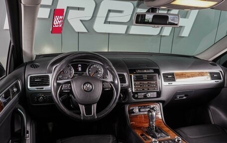 Volkswagen Touareg III, 2010 год, 1 849 000 рублей, 6 фотография