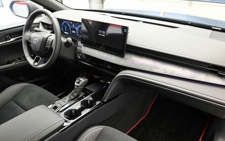 Toyota Camry, 2025 год, 4 730 900 рублей, 12 фотография
