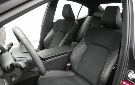 Toyota Camry, 2025 год, 4 730 900 рублей, 15 фотография