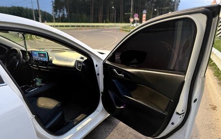 Mazda 3, 2013 год, 900 000 рублей, 18 фотография