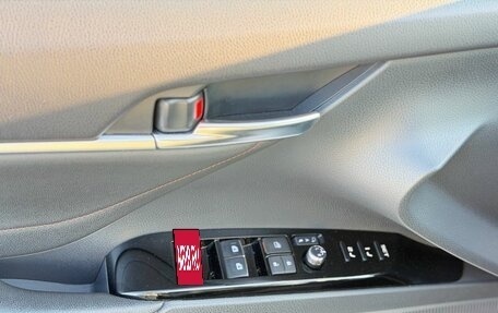 Toyota Camry, 2018 год, 2 700 000 рублей, 22 фотография
