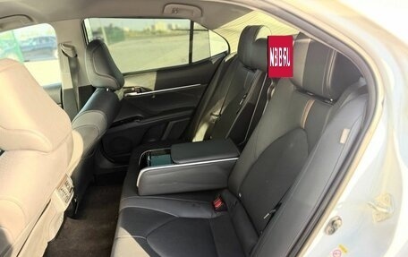 Toyota Camry, 2018 год, 2 700 000 рублей, 26 фотография