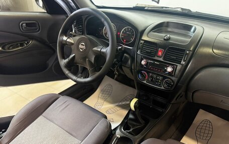 Nissan Almera, 2004 год, 299 000 рублей, 7 фотография