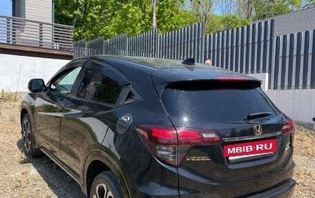 Honda Vezel, 2018 год, 1 900 000 рублей, 6 фотография