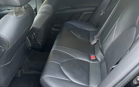Toyota Camry, 2019 год, 2 700 000 рублей, 2 фотография
