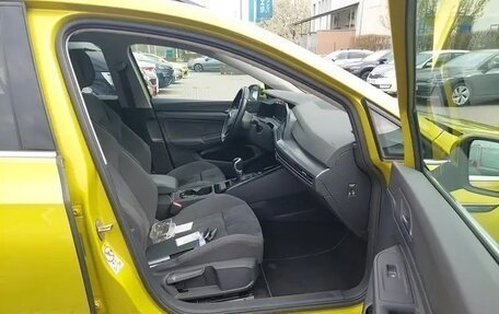 Volkswagen Golf VIII, 2023 год, 2 082 000 рублей, 10 фотография