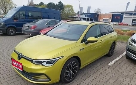 Volkswagen Golf VIII, 2023 год, 2 082 000 рублей, 1 фотография