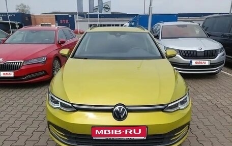 Volkswagen Golf VIII, 2023 год, 2 082 000 рублей, 5 фотография
