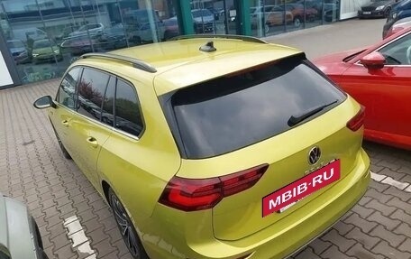 Volkswagen Golf VIII, 2023 год, 2 082 000 рублей, 4 фотография