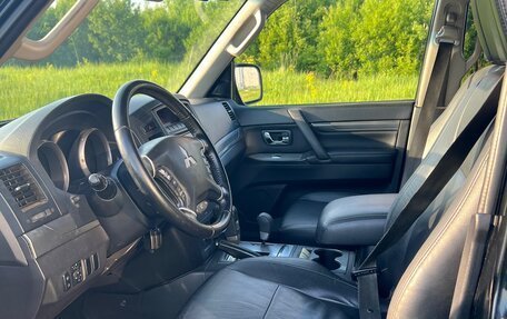 Mitsubishi Pajero IV, 2010 год, 1 580 000 рублей, 9 фотография