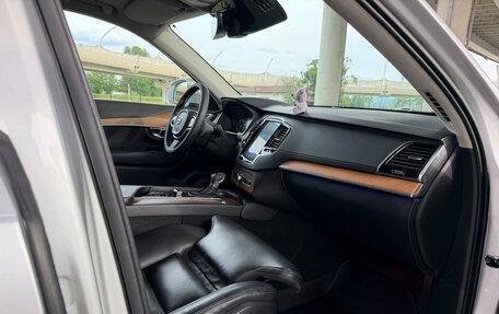Volvo XC90 II рестайлинг, 2018 год, 4 590 000 рублей, 12 фотография