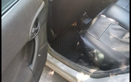Ford Focus IV, 2004 год, 215 000 рублей, 11 фотография