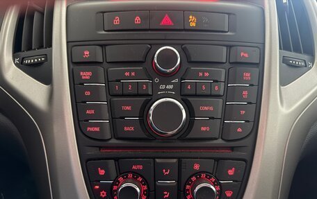 Opel Astra J, 2011 год, 890 000 рублей, 17 фотография