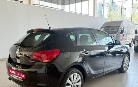 Opel Astra J, 2011 год, 890 000 рублей, 5 фотография
