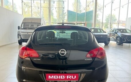 Opel Astra J, 2011 год, 890 000 рублей, 6 фотография
