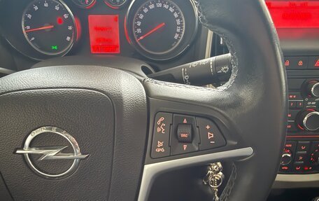 Opel Astra J, 2011 год, 890 000 рублей, 22 фотография