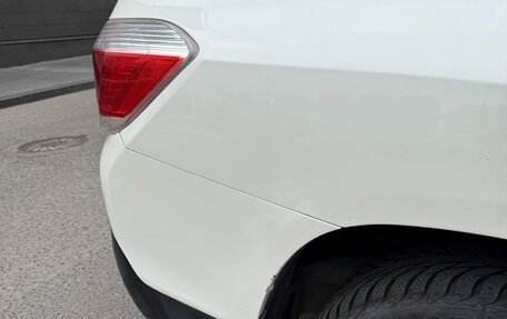 Toyota Highlander III, 2012 год, 1 600 000 рублей, 5 фотография