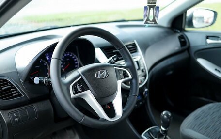 Hyundai Solaris II рестайлинг, 2016 год, 999 000 рублей, 9 фотография