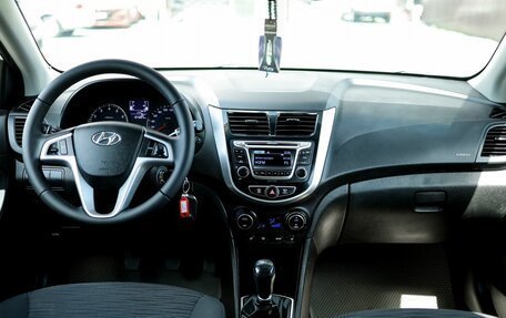 Hyundai Solaris II рестайлинг, 2016 год, 999 000 рублей, 8 фотография