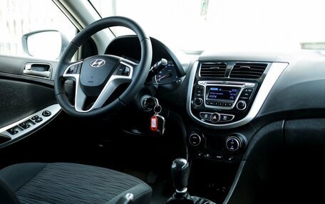 Hyundai Solaris II рестайлинг, 2016 год, 999 000 рублей, 10 фотография