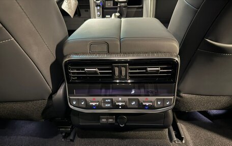 Toyota Land Cruiser, 2026 год, 15 690 000 рублей, 12 фотография