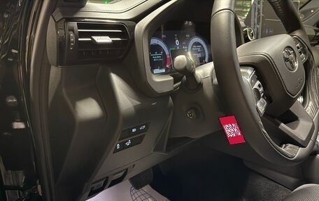 Toyota Land Cruiser, 2026 год, 15 690 000 рублей, 8 фотография