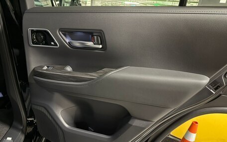 Toyota Land Cruiser, 2026 год, 15 690 000 рублей, 30 фотография
