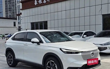 Honda Vezel, 2023 год, 1 570 000 рублей, 2 фотография
