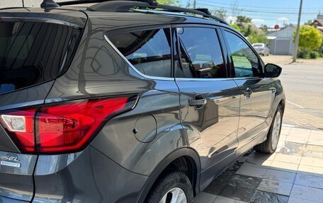 Ford Escape III, 2019 год, 1 850 000 рублей, 4 фотография