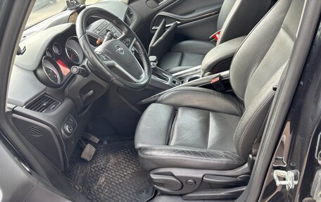 Opel Zafira C рестайлинг, 2012 год, 888 888 рублей, 15 фотография