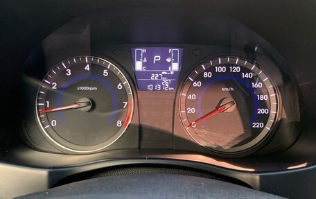 Hyundai Solaris II рестайлинг, 2015 год, 1 300 000 рублей, 12 фотография