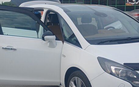 Opel Zafira C рестайлинг, 2013 год, 1 270 000 рублей, 15 фотография