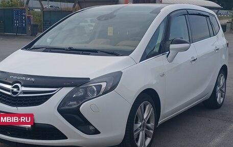 Opel Zafira C рестайлинг, 2013 год, 1 270 000 рублей, 12 фотография