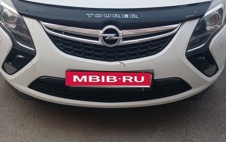 Opel Zafira C рестайлинг, 2013 год, 1 270 000 рублей, 20 фотография