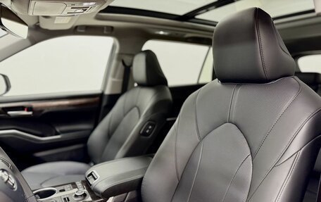 Toyota Highlander, 2026 год, 5 750 000 рублей, 13 фотография