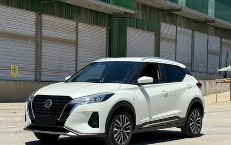Nissan Kicks I, 2023 год, 1 180 000 рублей, 2 фотография