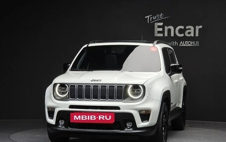 Jeep Renegade I рестайлинг, 2023 год, 1 450 000 рублей, 3 фотография