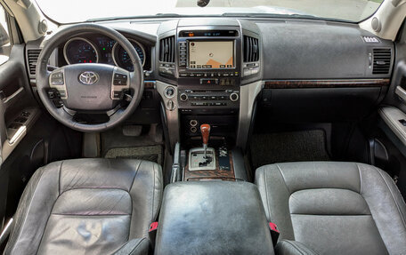 Toyota Land Cruiser 200, 2007 год, 2 680 000 рублей, 8 фотография