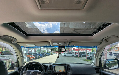 Toyota Land Cruiser 200, 2007 год, 2 680 000 рублей, 15 фотография