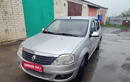 Renault Logan I, 2011 год, 450 000 рублей, 1 фотография