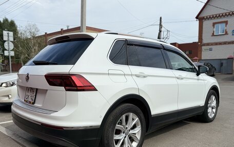 Volkswagen Tiguan II, 2020 год, 2 070 000 рублей, 4 фотография