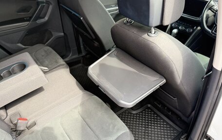Volkswagen Tiguan II, 2020 год, 2 070 000 рублей, 12 фотография
