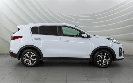 KIA Sportage IV рестайлинг, 2021 год, 1 988 000 рублей, 8 фотография