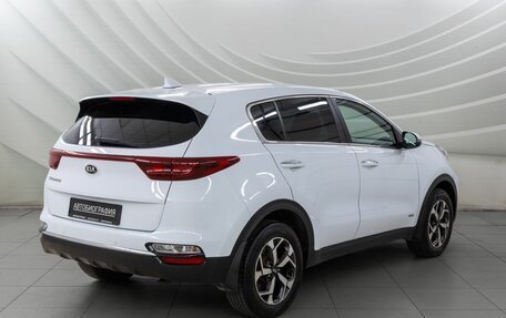 KIA Sportage IV рестайлинг, 2021 год, 1 988 000 рублей, 7 фотография