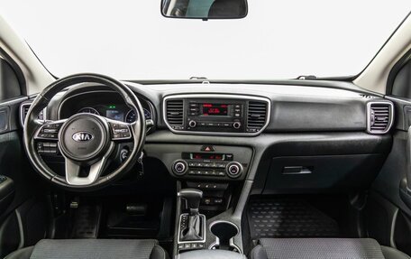 KIA Sportage IV рестайлинг, 2021 год, 1 988 000 рублей, 13 фотография