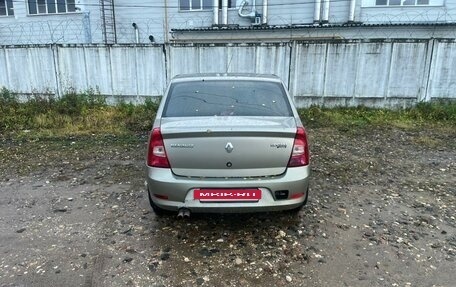 Renault Logan I, 2010 год, 310 000 рублей, 3 фотография
